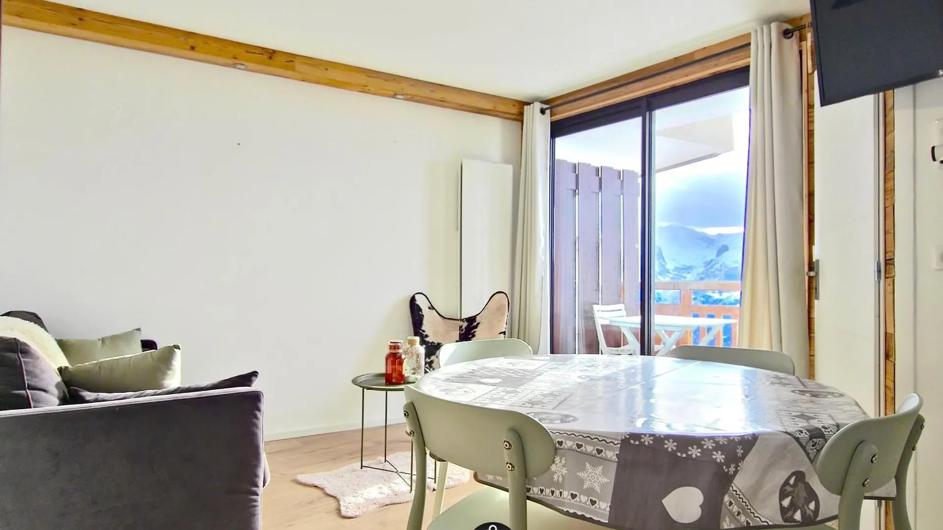 Nouveau ! Studio Renove Design Huez